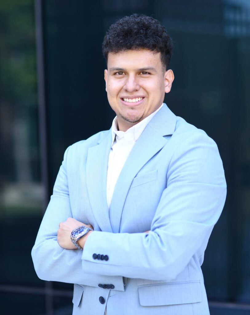 Ramiro Ibanez headshot